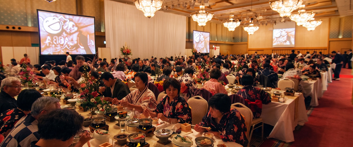 Yeh Hsin-tsun led more than 500 company employees to Niigata, Japan
